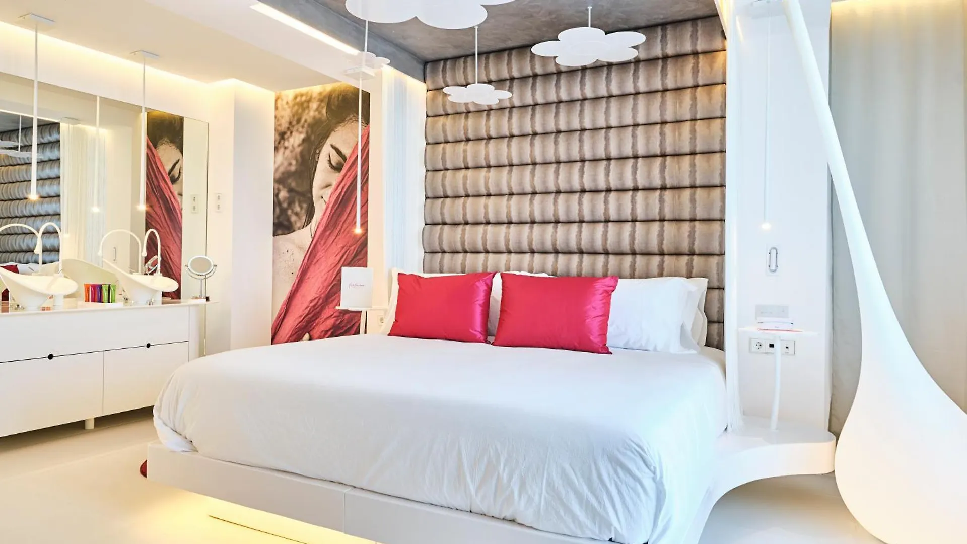 Five Flowers Hotel & Spa Formentera إس بويولس
